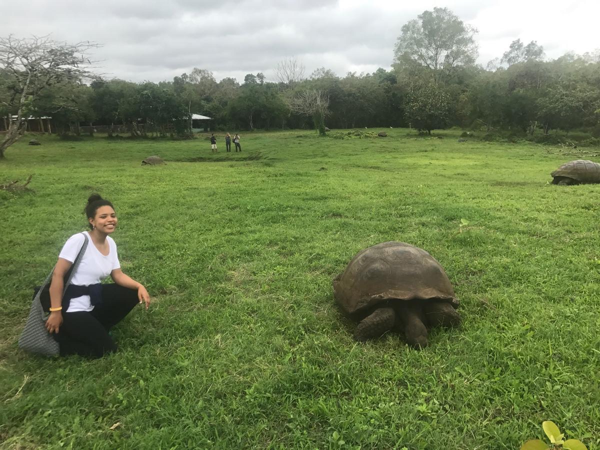 Melike O in Ecuador